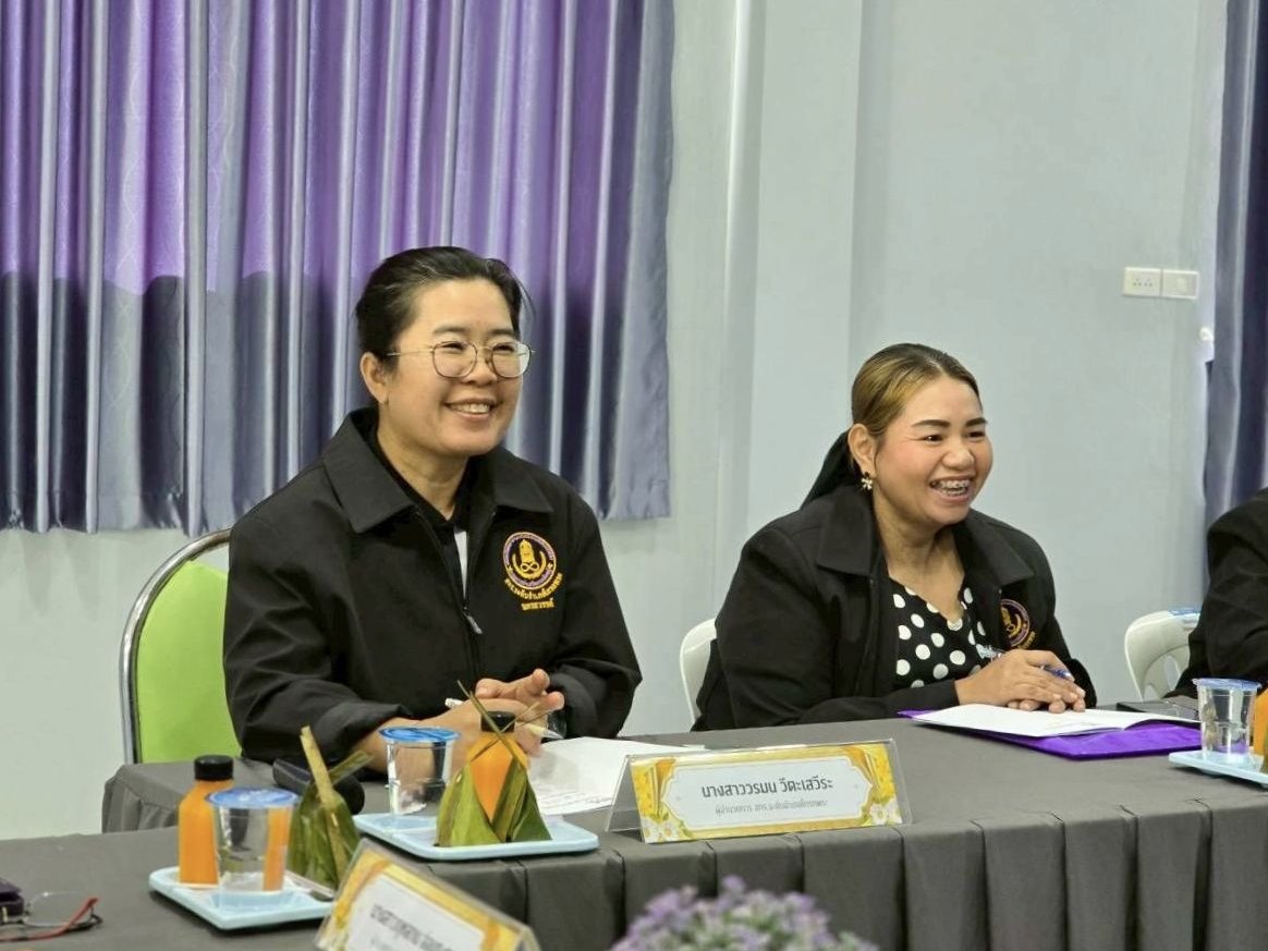 แลกเปลี่ยนเรียนรู้กับคณะศึกษาดูงานจาก สกร.ระดับอำเภอโกรกพระ จังหวัดนครสวรรค์