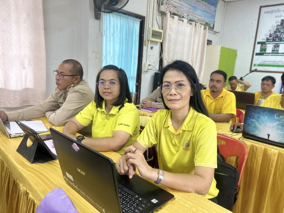 โครงการพัฒนาครูและบุคลากรในการจัดทำแผนการจัดการเรียนรู้และวิจัยในชั้นเรียน