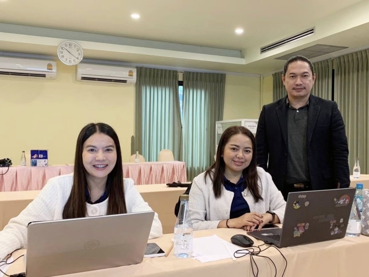 โครงการอบรมเชิงปฏิบัติการการประยุกต์ใช้เทคโนโลยีปัญญาประดิษฐ์ AI เพื่อเพิ่มประสิทธิภาพในการปฏิบัติงานและการจัดการเรียนการสอน