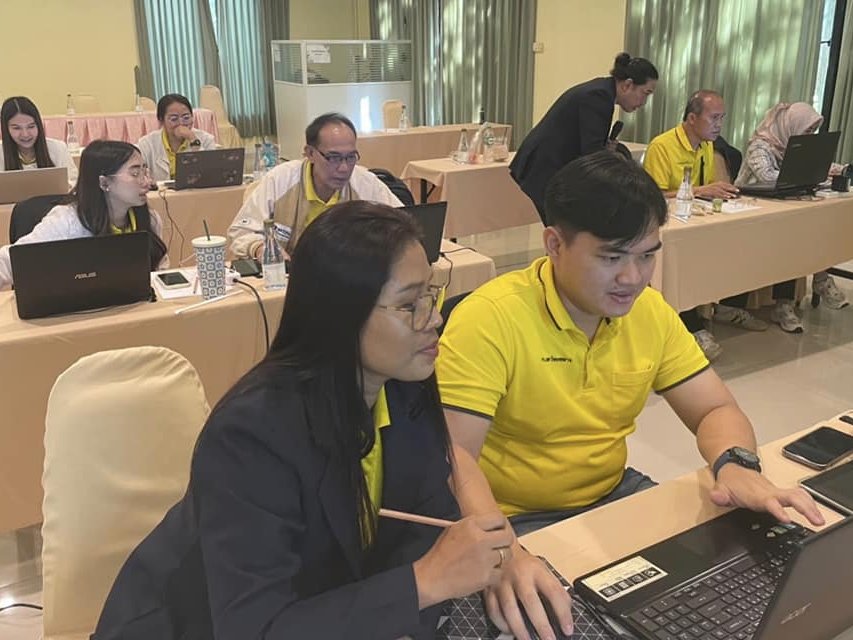 โครงการอบรมเชิงปฏิบัติการการประยุกต์ใช้เทคโนโลยีปัญญาประดิษฐ์ AI เพื่อเพิ่มประสิทธิภาพในการปฏิบัติงานและการจัดการเรียนการสอน