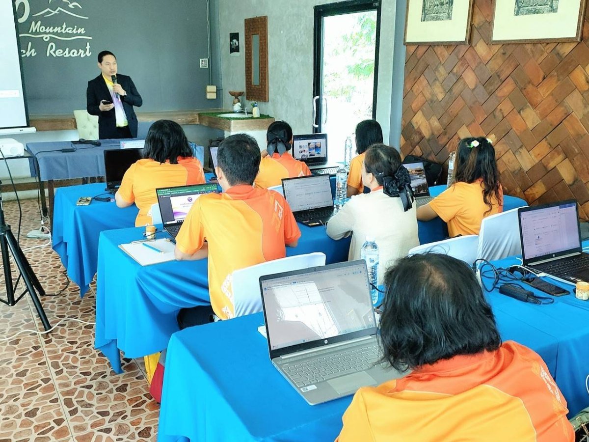 โครงการอบรมเชิงปฏิบัติการเพื่อพัฒนาศักยภาพของบุคลากรด้านการวิจัยในชั้นเรียน