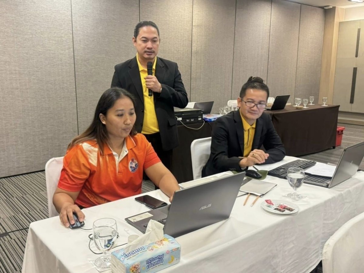 โครงการพัฒนาบุคลากรด้านการใช้ระบบบริหารข้อมูลผู้เรียนออนไลน์และการสรุปผลงานสู่ความเป็นเลิศ (Best Practice)