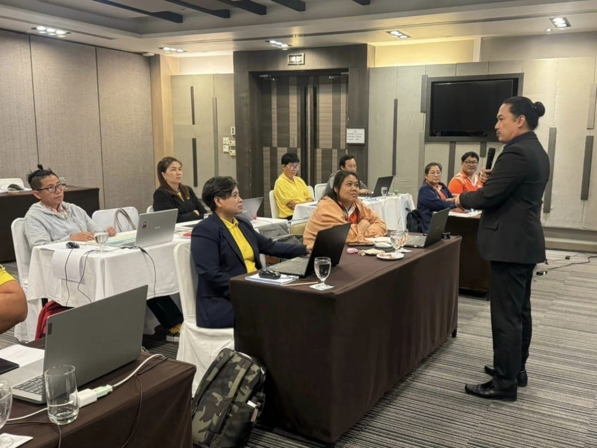 โครงการพัฒนาบุคลากรด้านการใช้ระบบบริหารข้อมูลผู้เรียนออนไลน์และการสรุปผลงานสู่ความเป็นเลิศ (Best Practice)