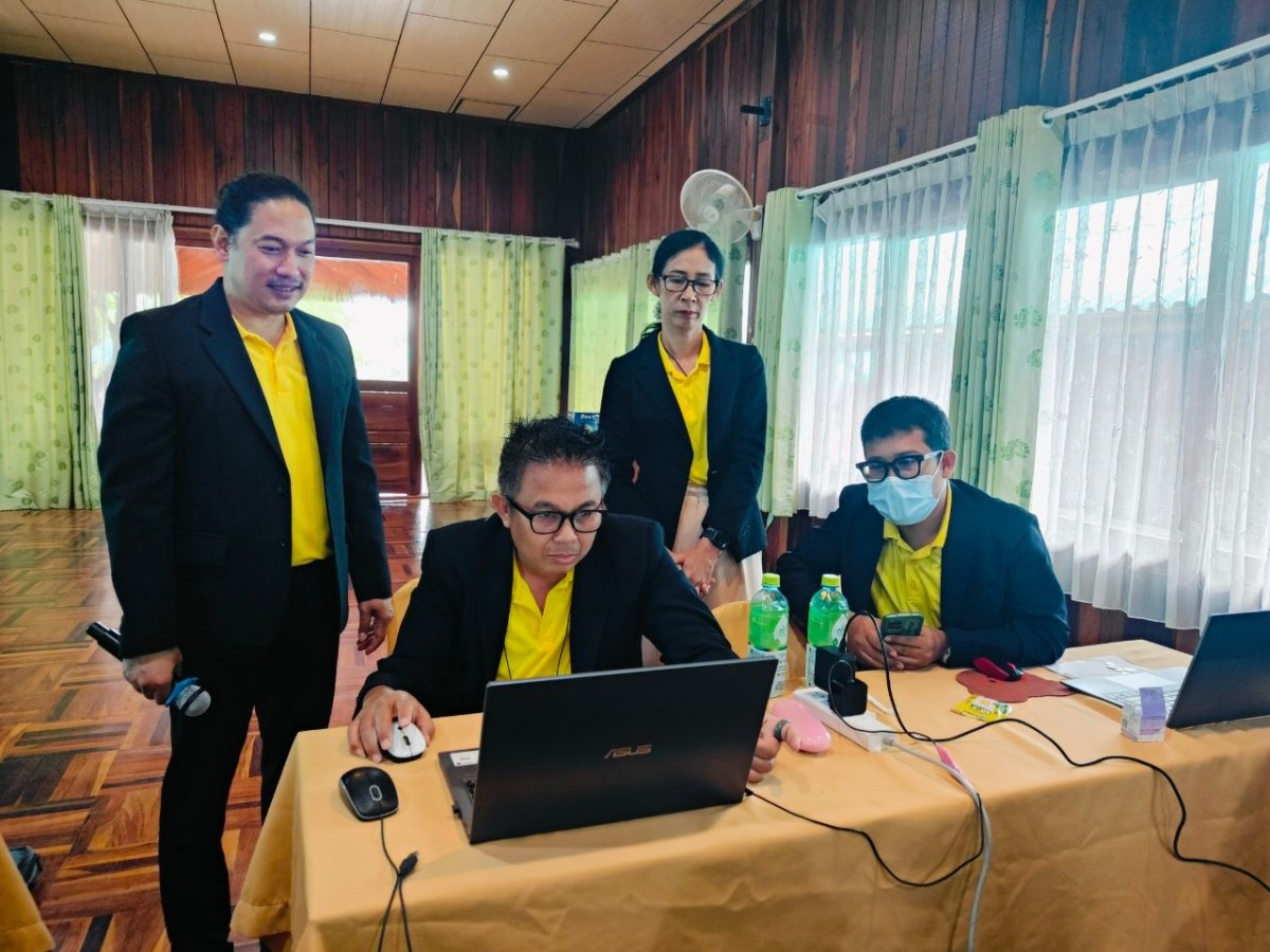 โครงการพัฒนาบุคลากรด้านระบบบริหารจัดการข้อมูลผู้เรียนออนไลน์และการปฏิบัติงานที่เป็นเลิศ (Best Practice)
