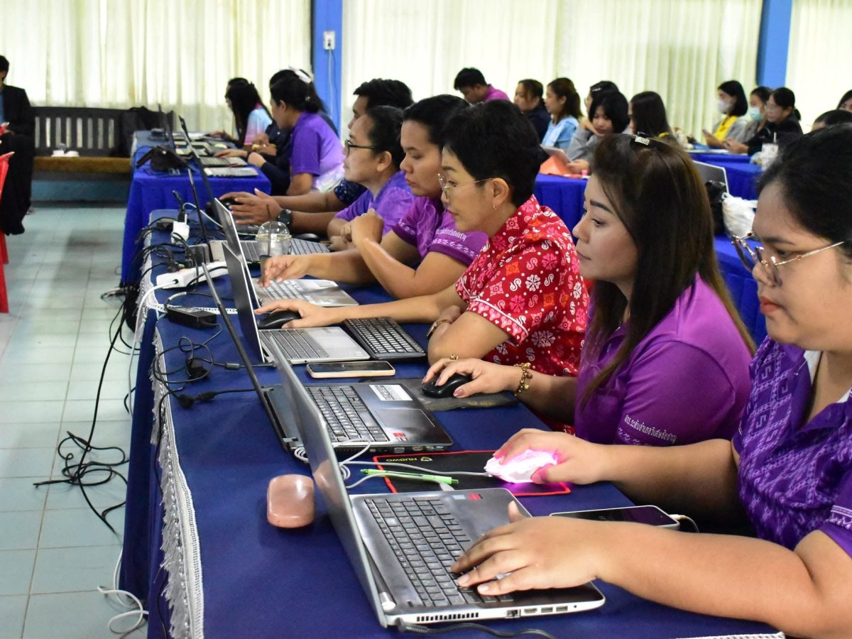 โครงการพัฒนาศักยภาพบุคลากรด้านปัญญาประดิษฐ์ (AI) และการประยุกต์ใช้ AI ในการจัดการเรียนการสอน