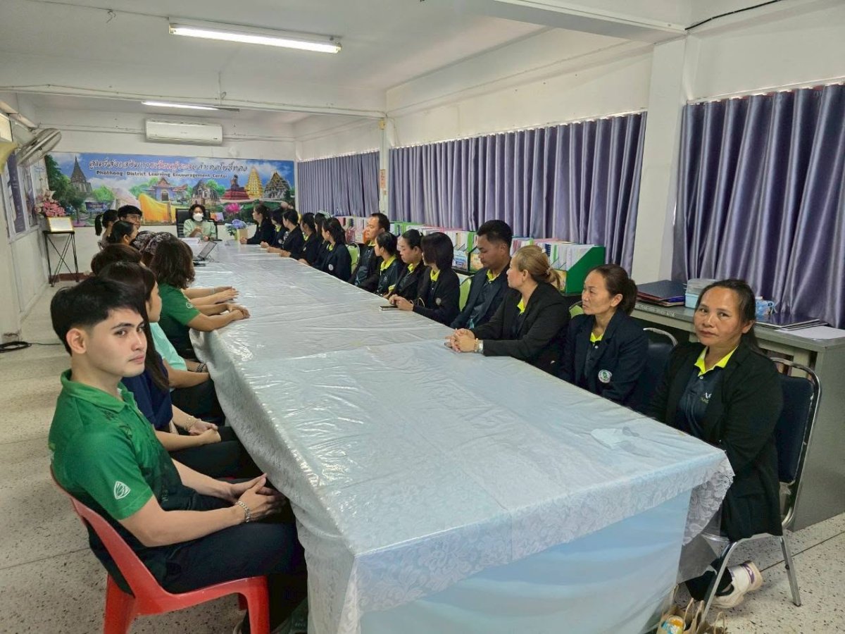 แลกเปลี่ยนเรียนรู้กับคณะศึกษาดูงานจาก สกร.ระดับอำเภอวังน้ำเย็น จังหวัดสระแก้ว
